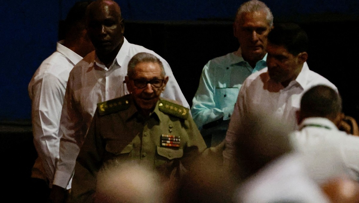 El expresidente Raúl Castro en homenaje por el centenario del nacimiento de su hermano Fidel | Foto: Reuters (Archivo)
