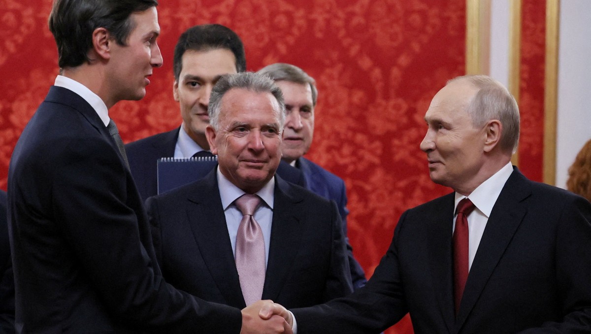 Jared Kushener y Steve Witkoff visitaron Moscú para reunirse con Vladimir Putin | Foto: Reuters