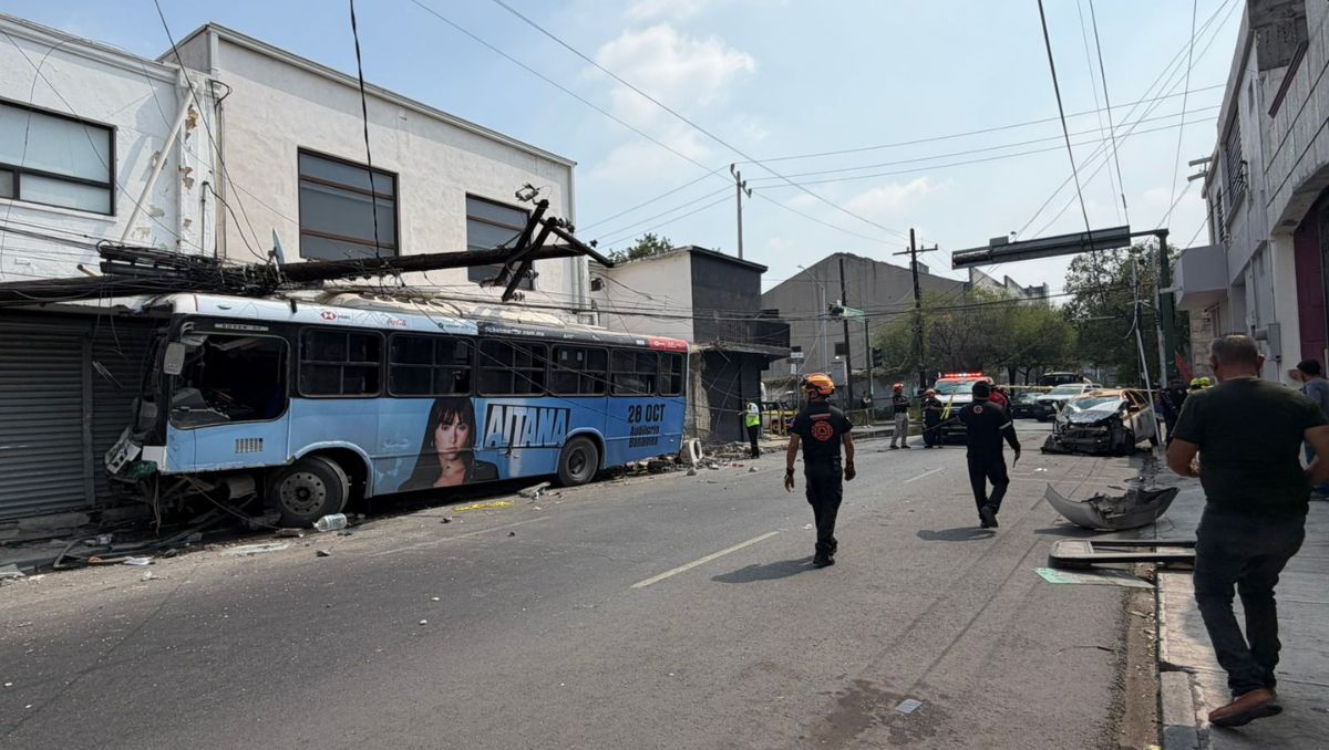 Los pasajeros del camión no presentaron lesiones de gravedad | Gabriela Garza
