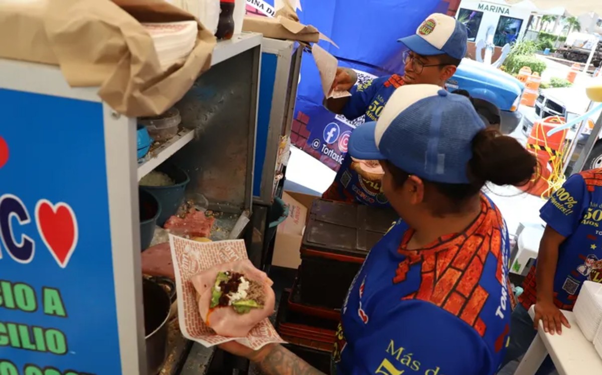 En Tampico se celebra el Día de la Torta de la Barda con la participación de negocios. YAZMÍN SÁNCHEZ