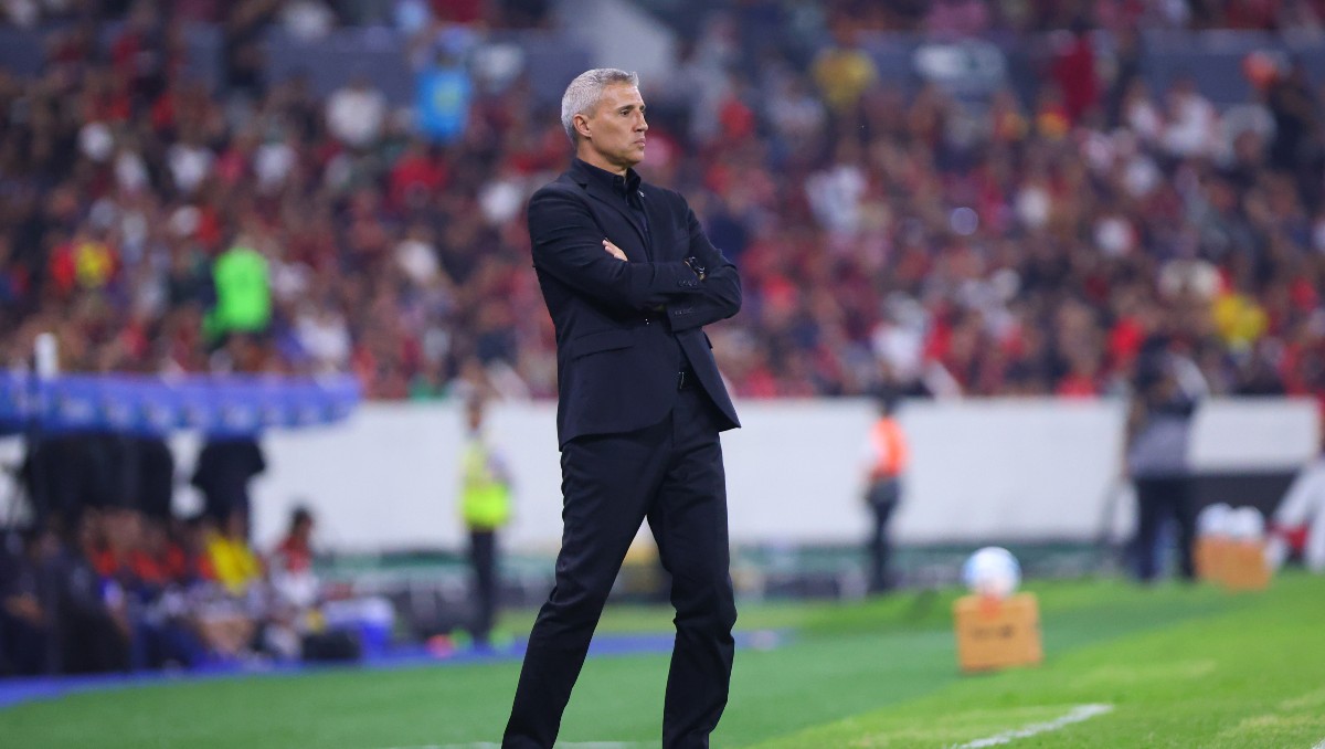 Hernán Crespo, director técnico de Atlas (Imago7)