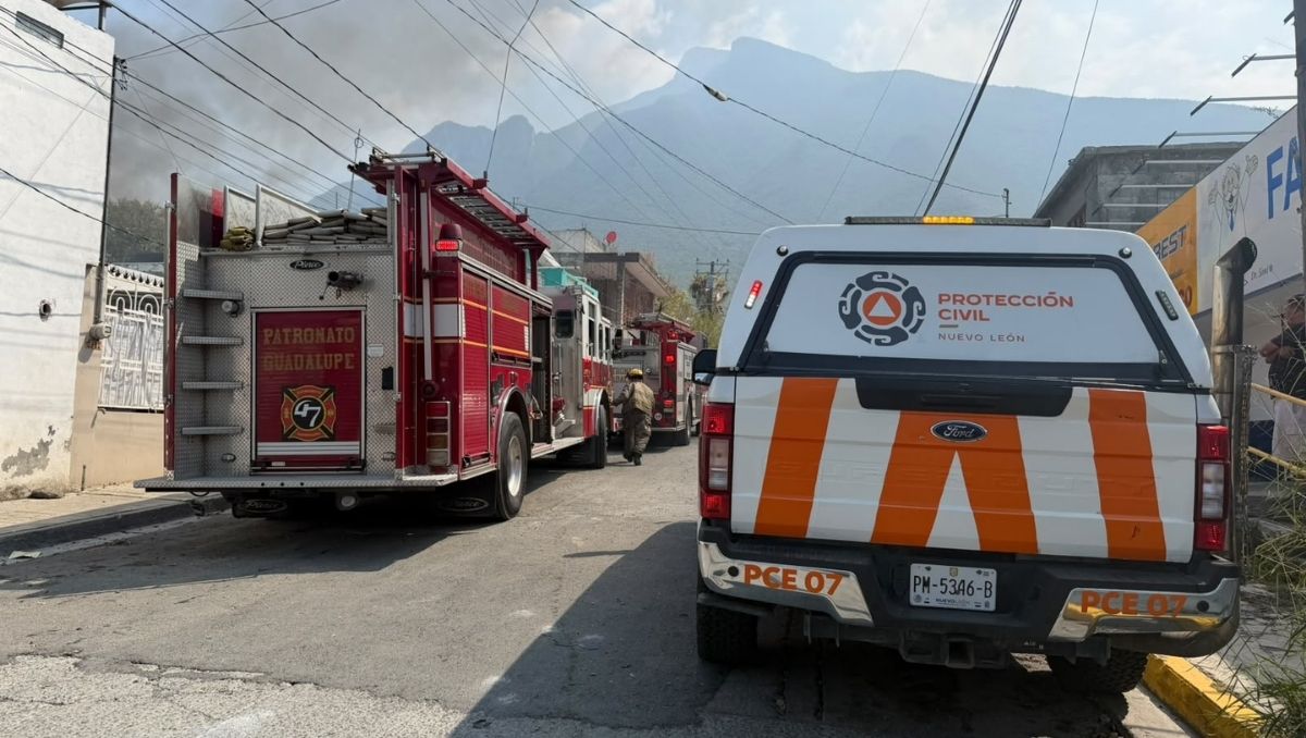 Al sitio acudieron Bomberos de Guadalupe, Protección Civil de NL y del municipio. Foto: Especial