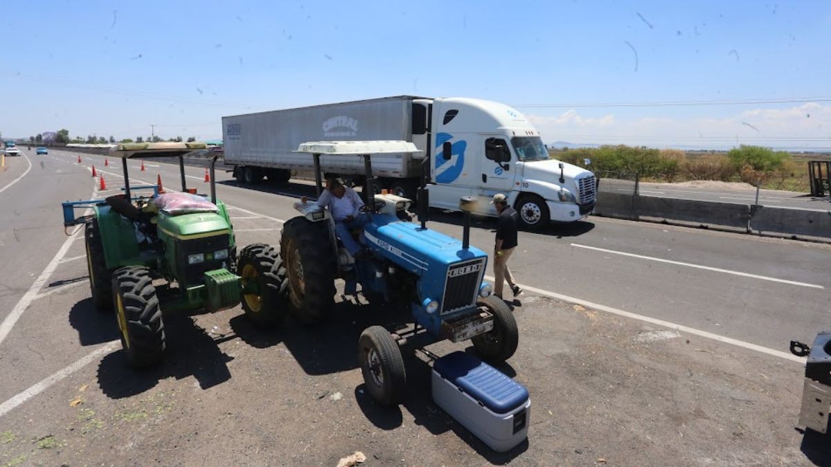 Bloqueos carreteros en Guanajuato. | Dany Béjar