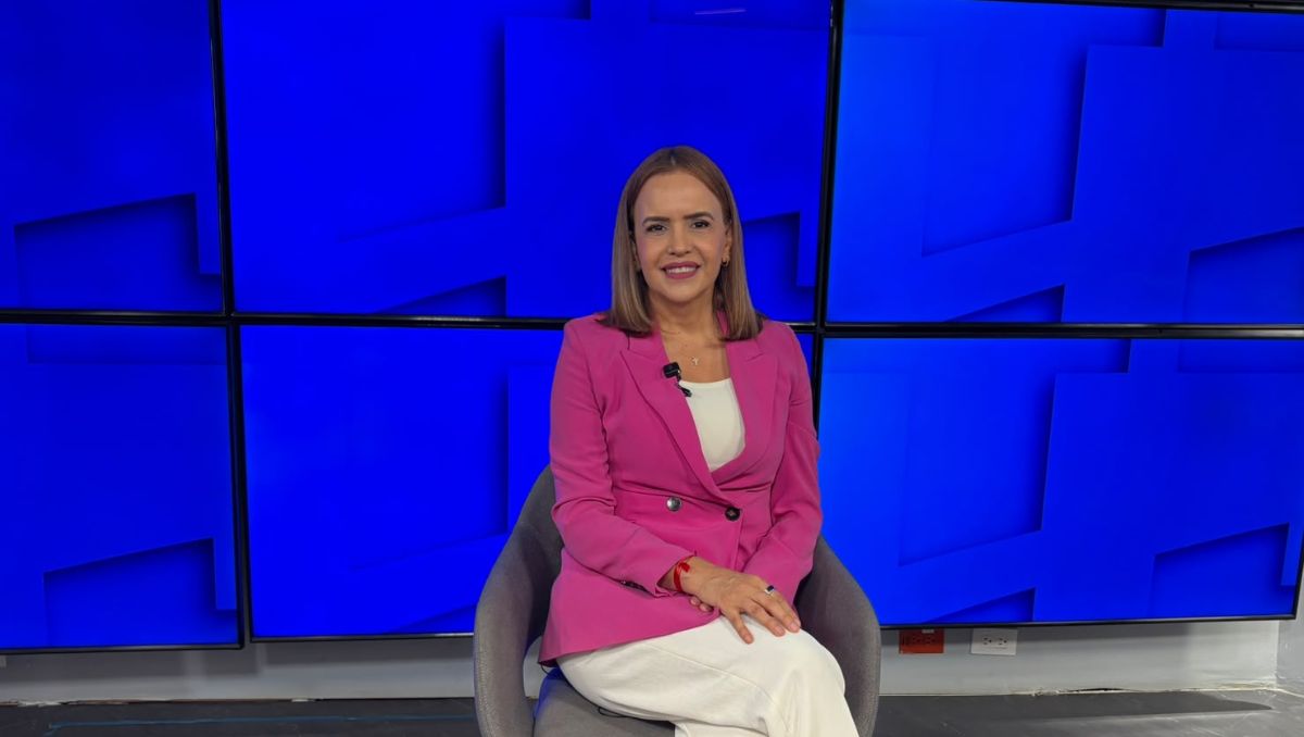 Clara Luz Flores negó conflictos internos en Morena Nuevo León | Pedro Delgado