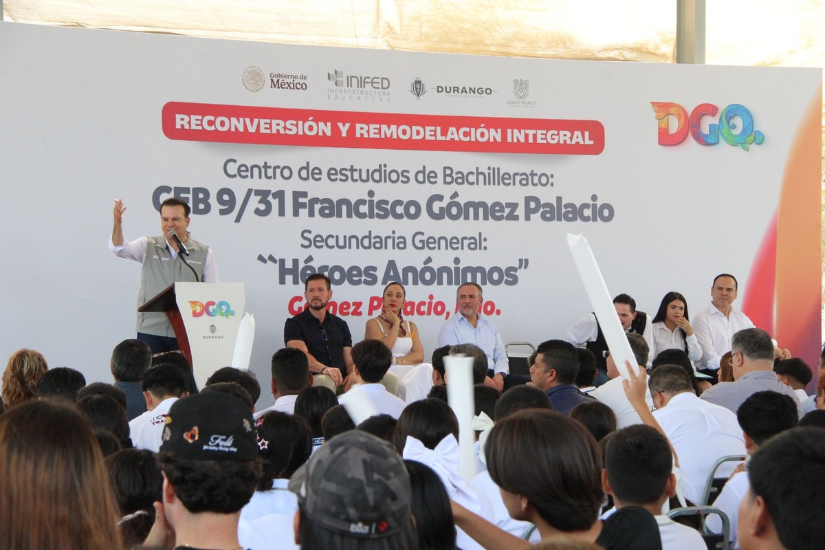 Entregan CEB 9/31 'Francisco Gómez Palacio' en Gómez Palacio.| Roberto Amaya.