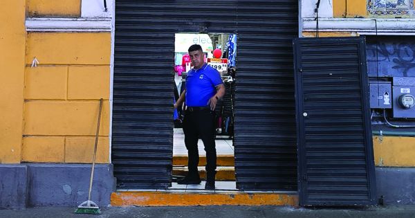 El líder del sector formal señaló que las bajas ventas y el comercio desleal afectaron a los establecidos. Agencia EsImagen