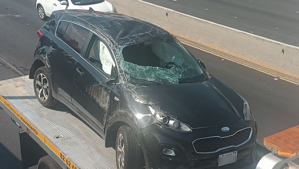 El conductor del vehículo salió lesionado. Foto: Lolita Lastra