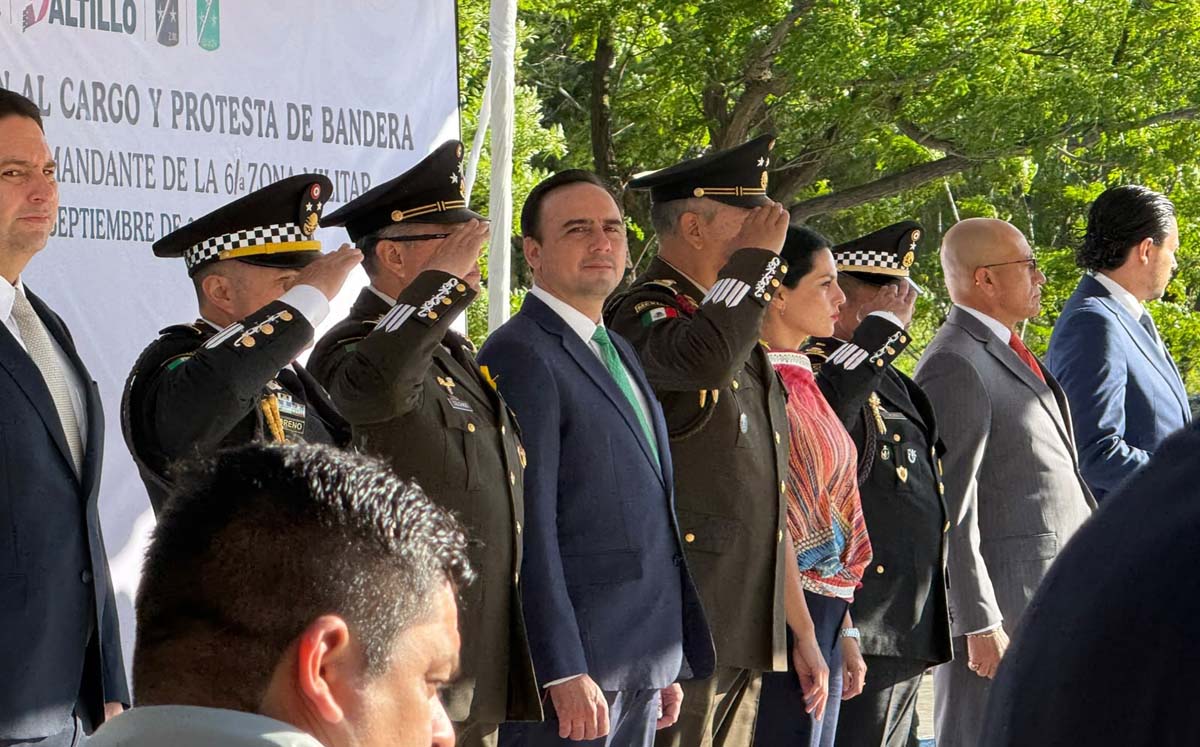 En la toma de protesta estuvo presente el gobernador de Coahuila, Manolo Jiménez. | Foto: Iván Sánchez