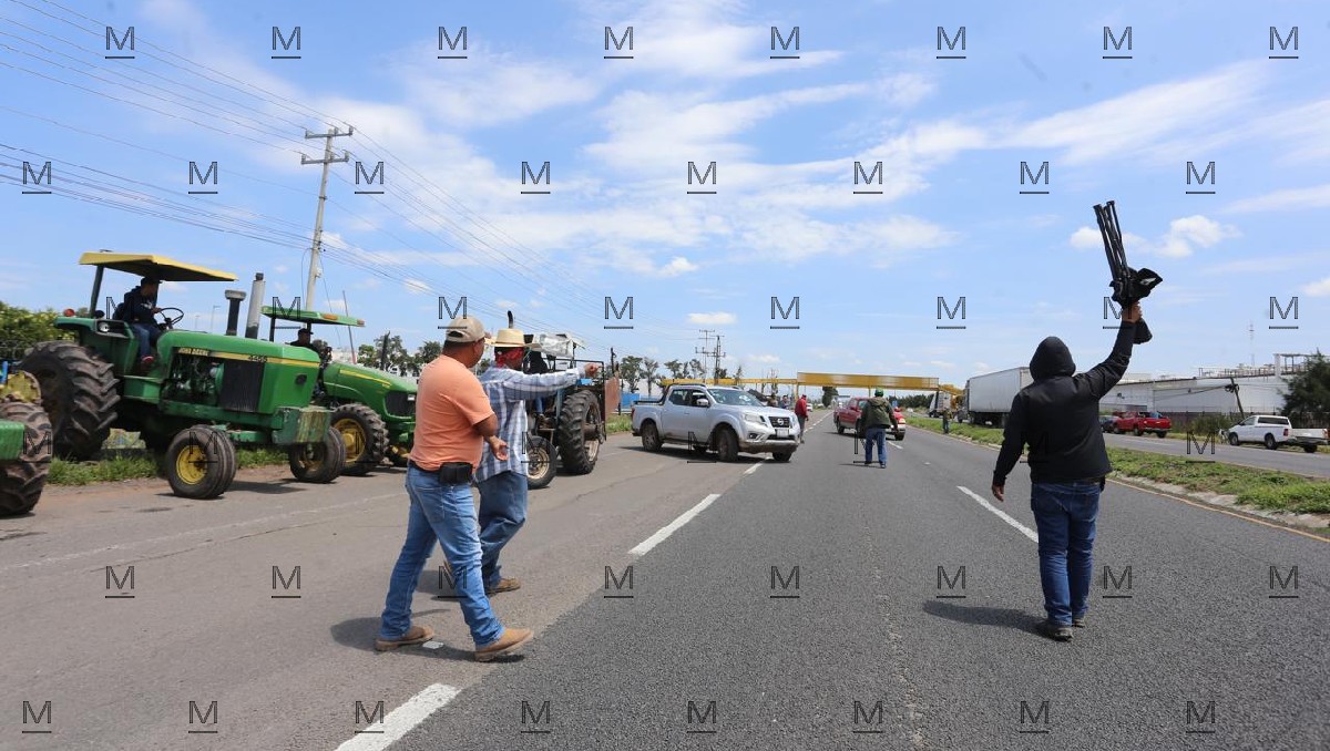 Bloqueos en Guanajuato: productores hacen el primer cierre carretero | Daniela Béjar