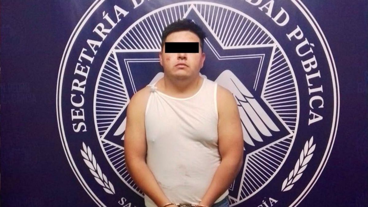Finalmente los policías lograron alcanzarlo tras la persecución. Foto: Especial