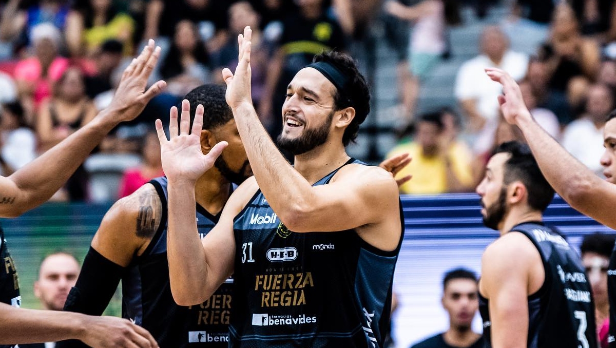 JJ Avila, contento por regresar a casa y buscar el cuartó título con Fuerza Regia (Instagram @jj.avila31)