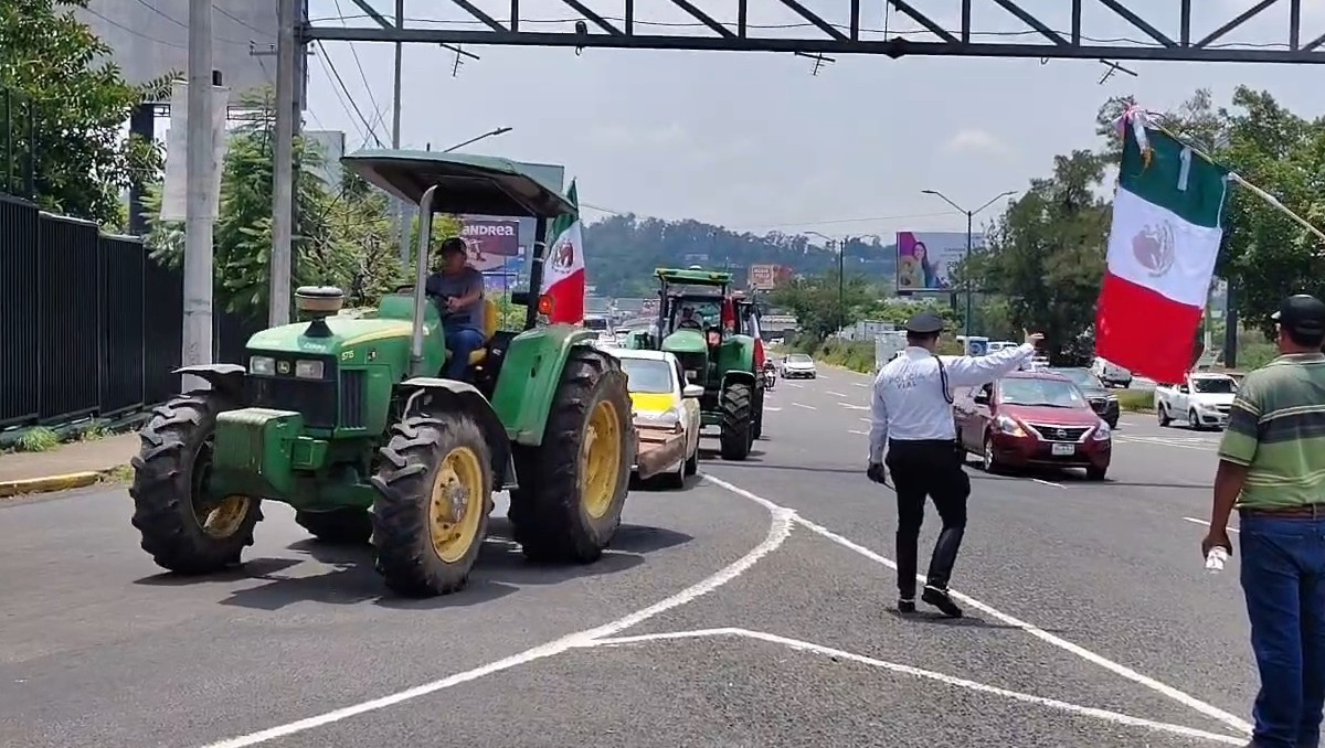 Productores de maíz nuevamente tomaron las calles en Guadalajara ante su inconformidad con los apoyos (Juan Carlos Munguía)
