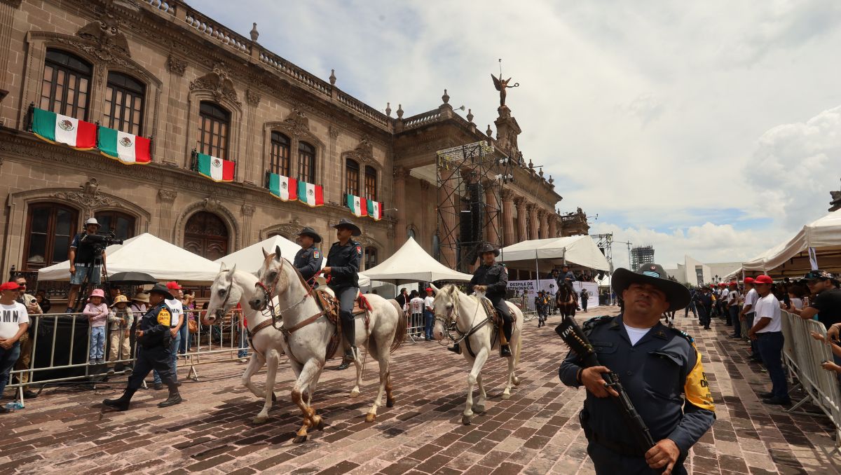 Las restricciones viales comenzarán desde temprano en los alrededores de la Macroplaza | Roberto Alanís