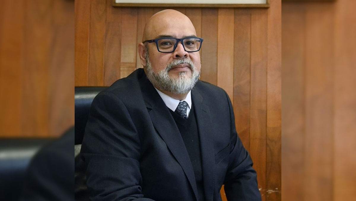 Vicente Jesús Hernández Abad, integrante de la Junta de Gobierno de la UNAM. | Especial