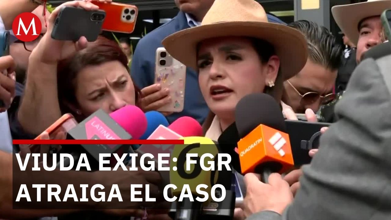 Viuda de Carlos Manzo exige a FGR atraer caso para evitar pérdida de investigación