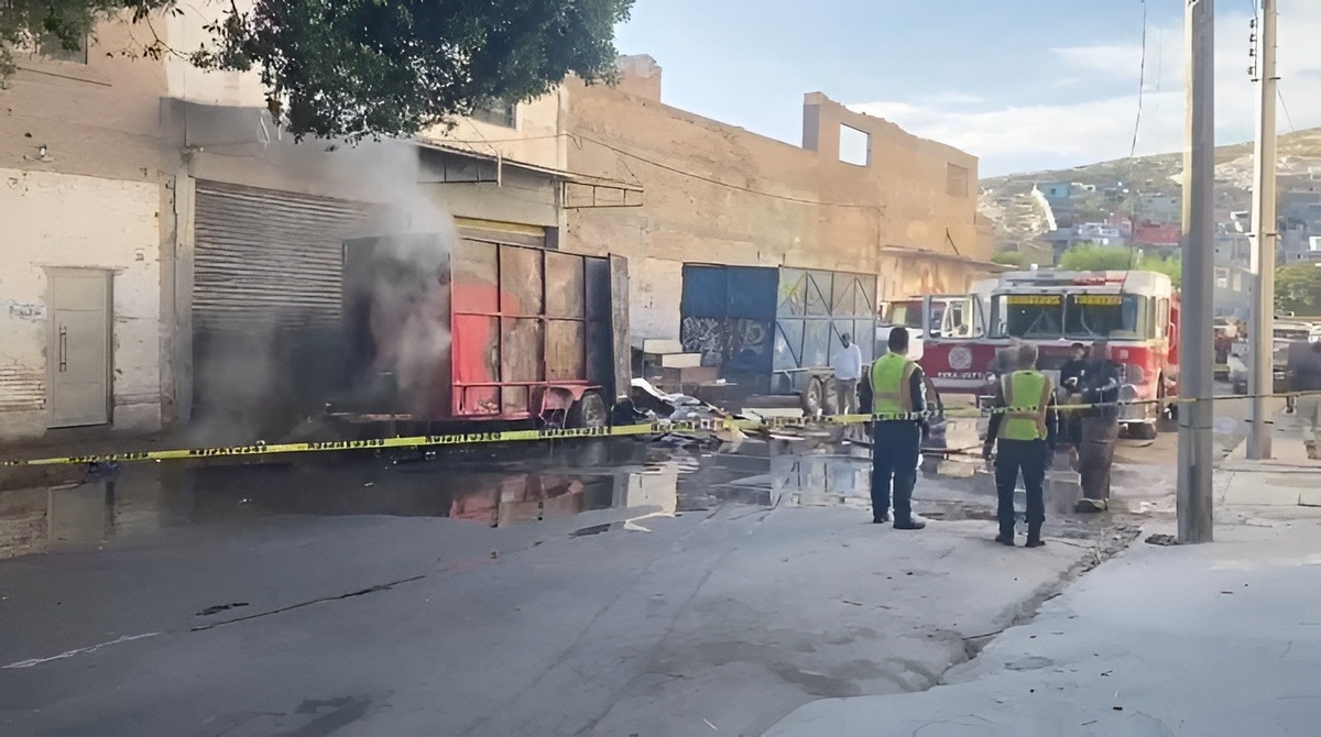 La calle Santos y Moctezuma en el sector Alianza al poniente de la ciudad. | Foto cortesía de Bomberos