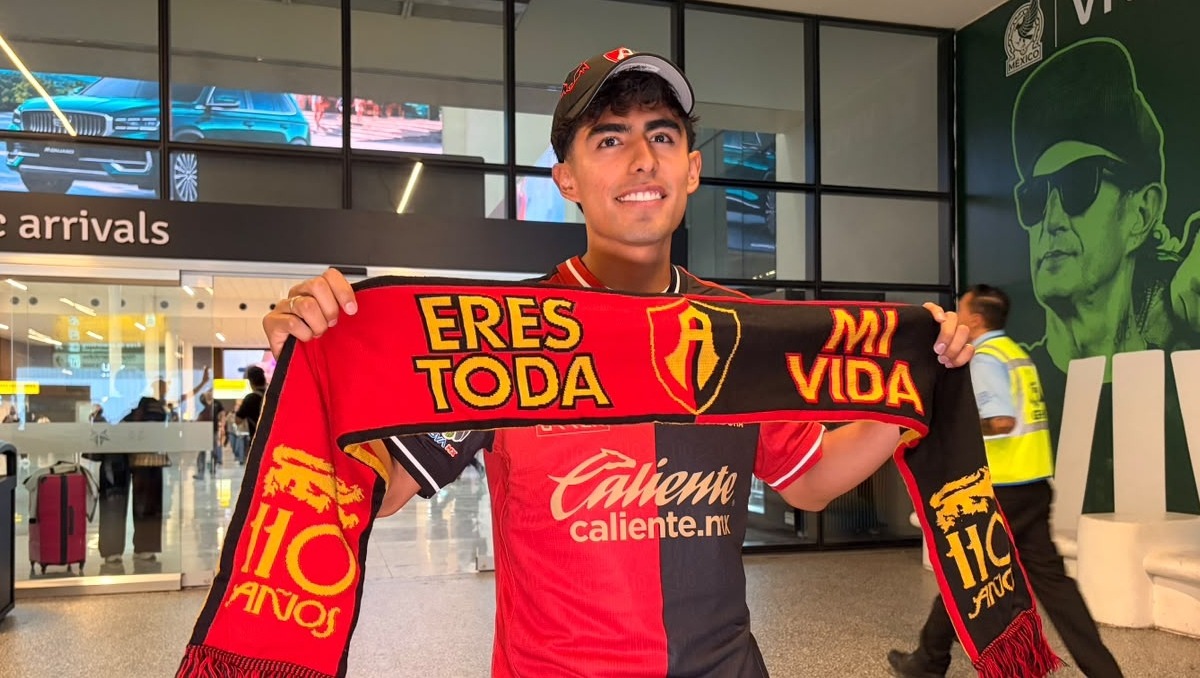 Elías Montiel arribó a Guadalajara para incorporarse al Atlas como uno de los últimos refuerzos rojinegros. (Alberto Avalos)