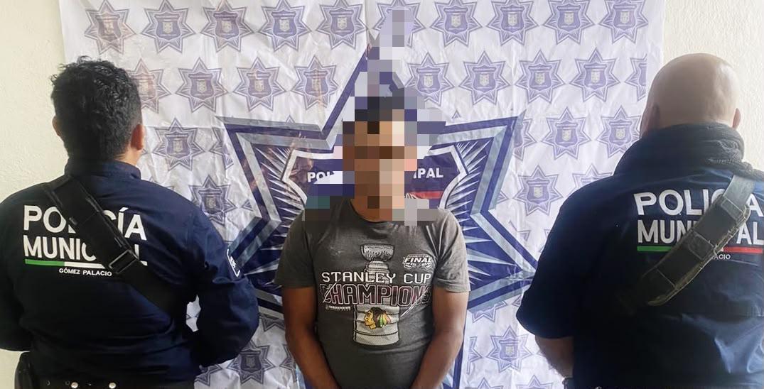 El presunto ladrón, de 29 años, fue detenido minutos después del atraco. | Foto cortesía de la Policía Municipal