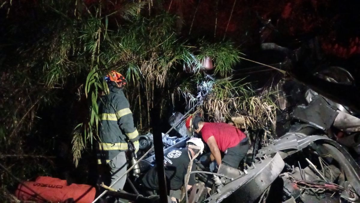 El accidente vial movilizó a corporaciones de auxilio en la carretera Allende-Cadereyta. Especial