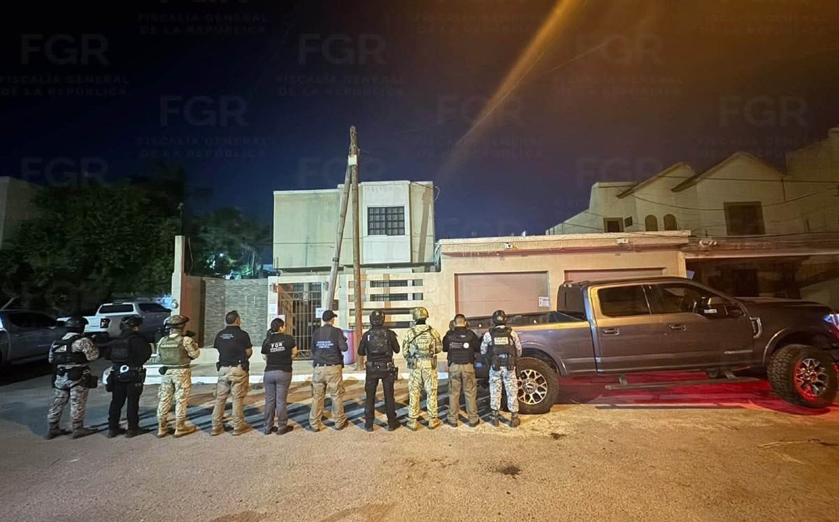 Aseguran vehículo con blindaje artesanal tras cateo en Reynosa. | Facebook: Vocería de Seguridad Tamaulipas