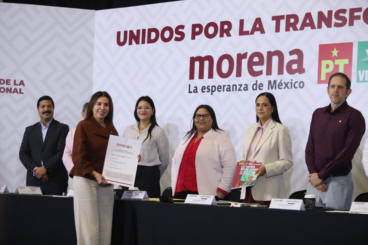Gricelda Valencia de la Mora se registró como aspirante a la coordinación de la 4T en Colima. | Foto: Cuatoscuro