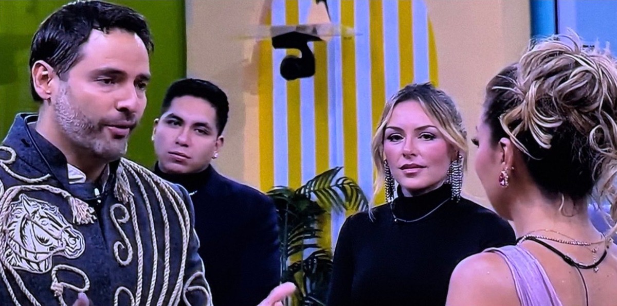Yahir y Memo Schutz reciben críticas por lanzarse vs Mariana Ochoa