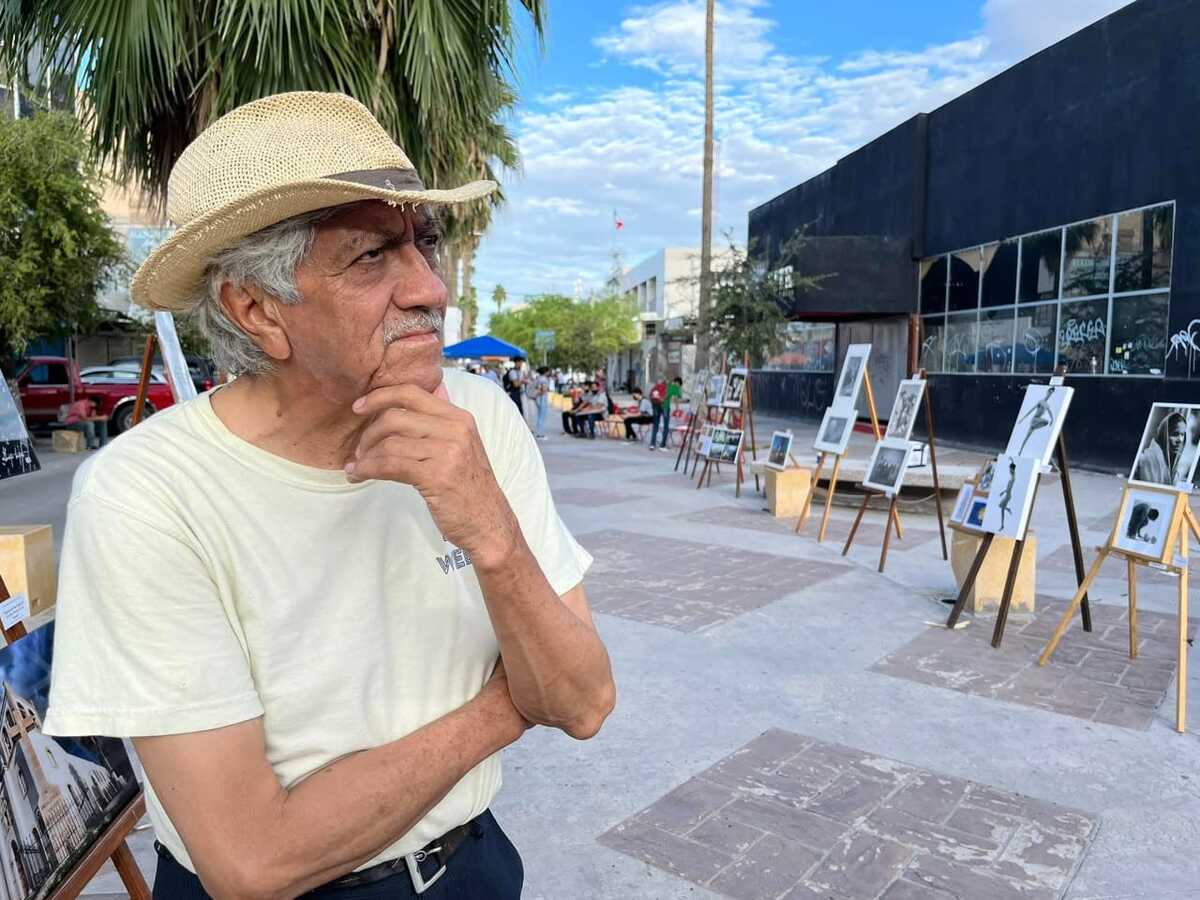 Artistas y activistas despiden al fotógrafo Fernando Lozano.| Cortesía: Moorelear