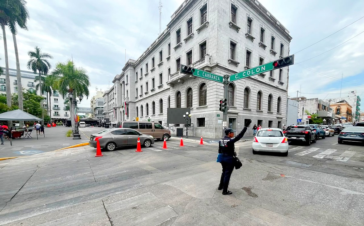 Cierran calles por Día del Grito en Tampico. | Erik Saldaña