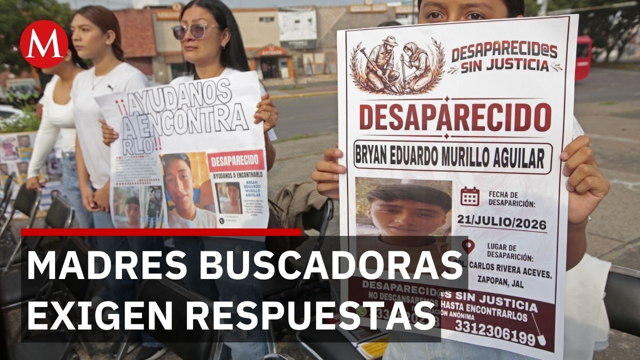 Madres buscadoras mantienen campamento afuera de la FGR