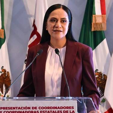 El nombre de Ariadna Montiel comienza a vincularse en redes sociales