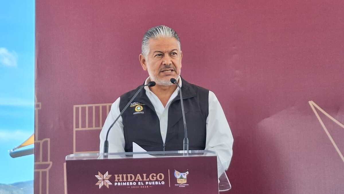 Román Bernal, subsecretario de Protección Civil, llamó a la población a atender las recomendaciones. (Miguel Ángel Puértolas)
