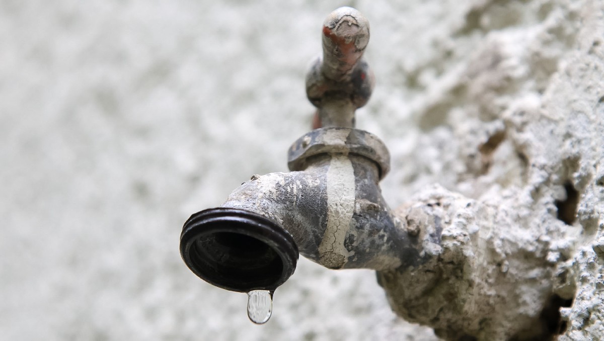 La crisis de agua en Guadalajara ha vuelto la mirada del SIAPA hacia la cartera vencida (Farid Santos)