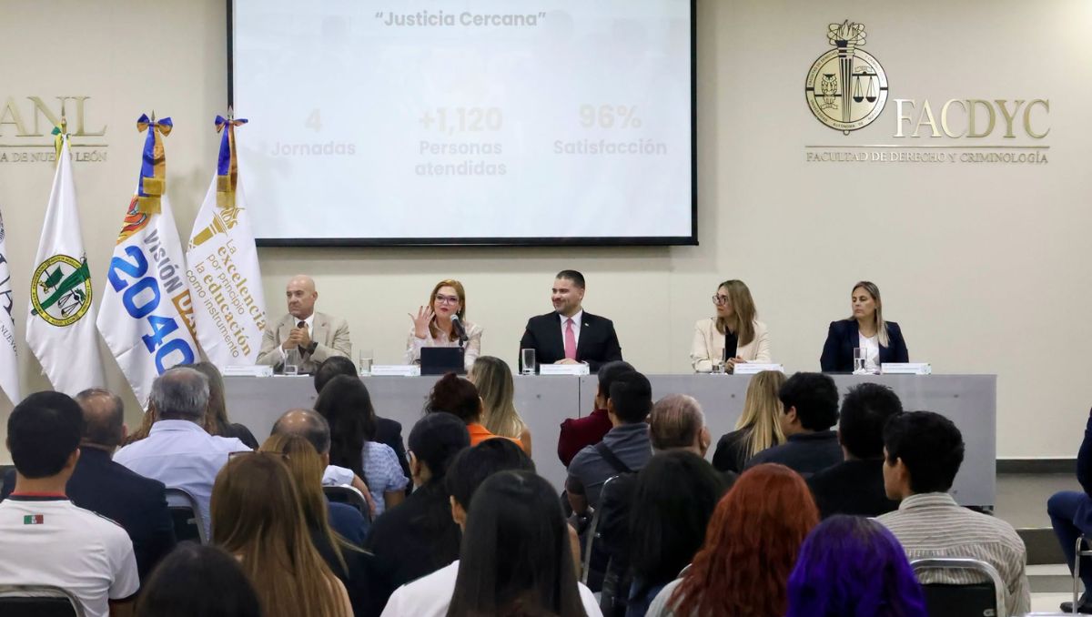 El encuentro reunió a alumnado y personal docente de la facultad. Especial