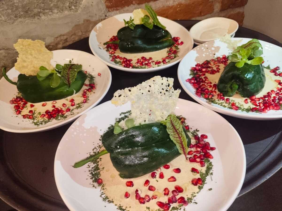 La propuesta de Chile en nogada del chef Juan Aquino / Adriana Jiménez
