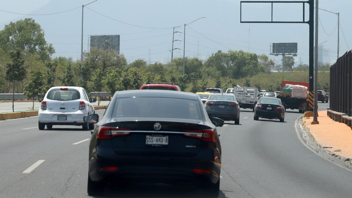 Samuel García anuncia que Control Vehicular dejará de cobrar multas municipales | Roberto Alanís