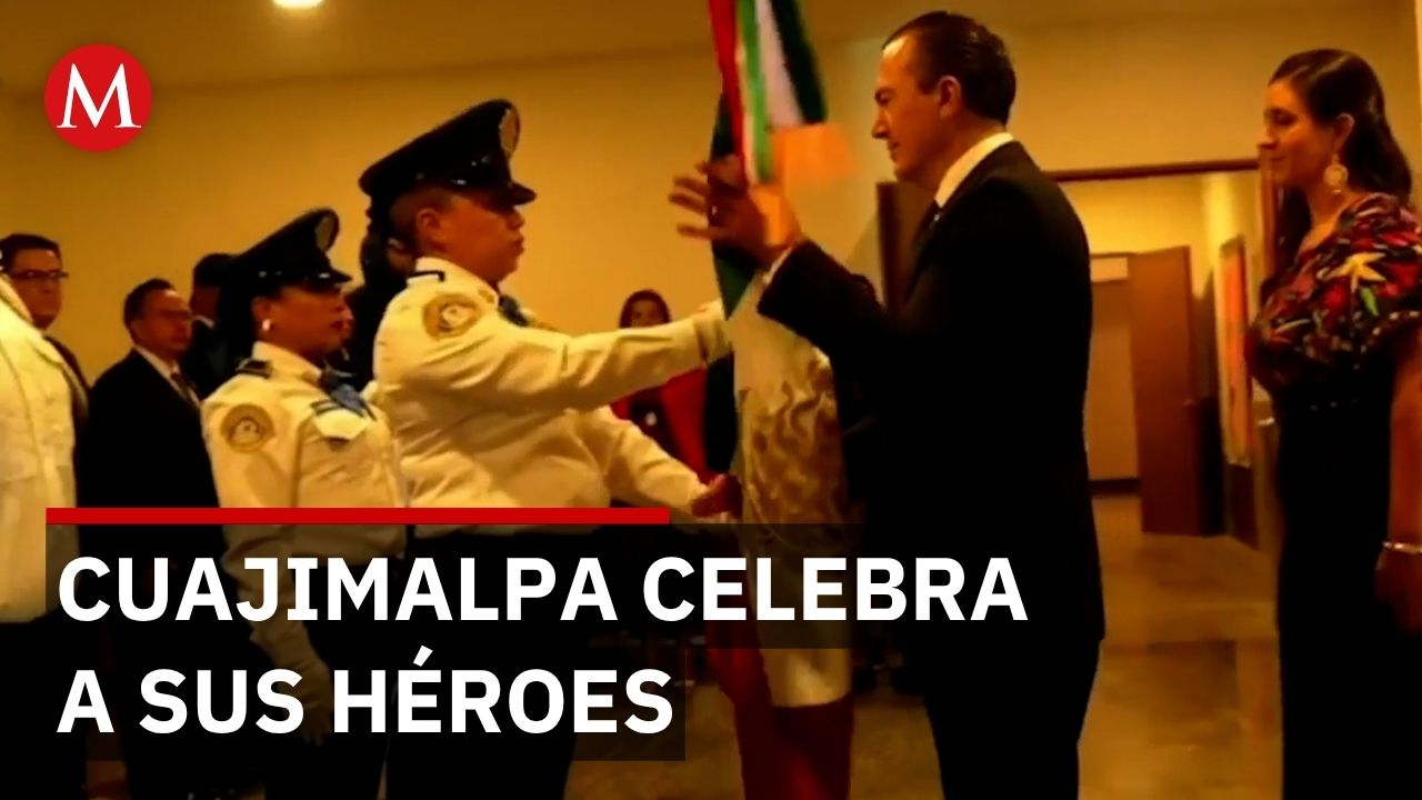 Alcalde de Cuajimalpa encabeza grito de independencia honrando a 9 héroes nacionales