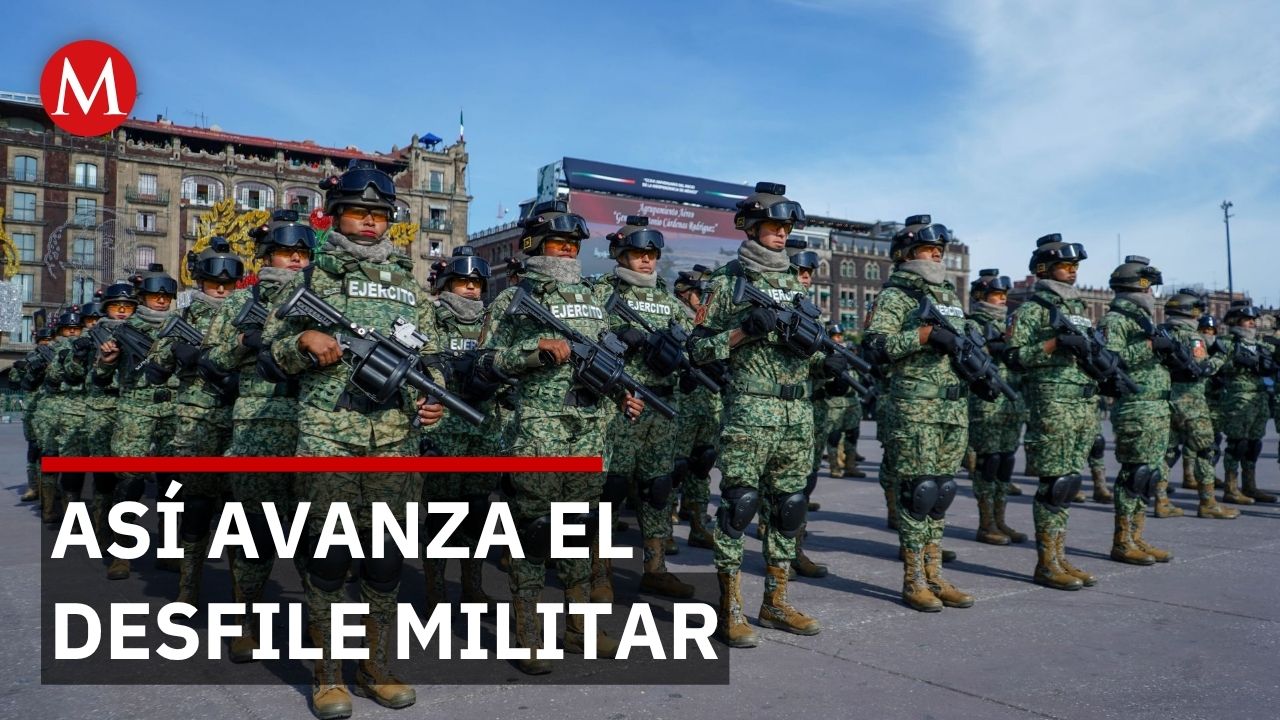 Contingentes militares avanzan por Reforma rumbo a Campo Marte