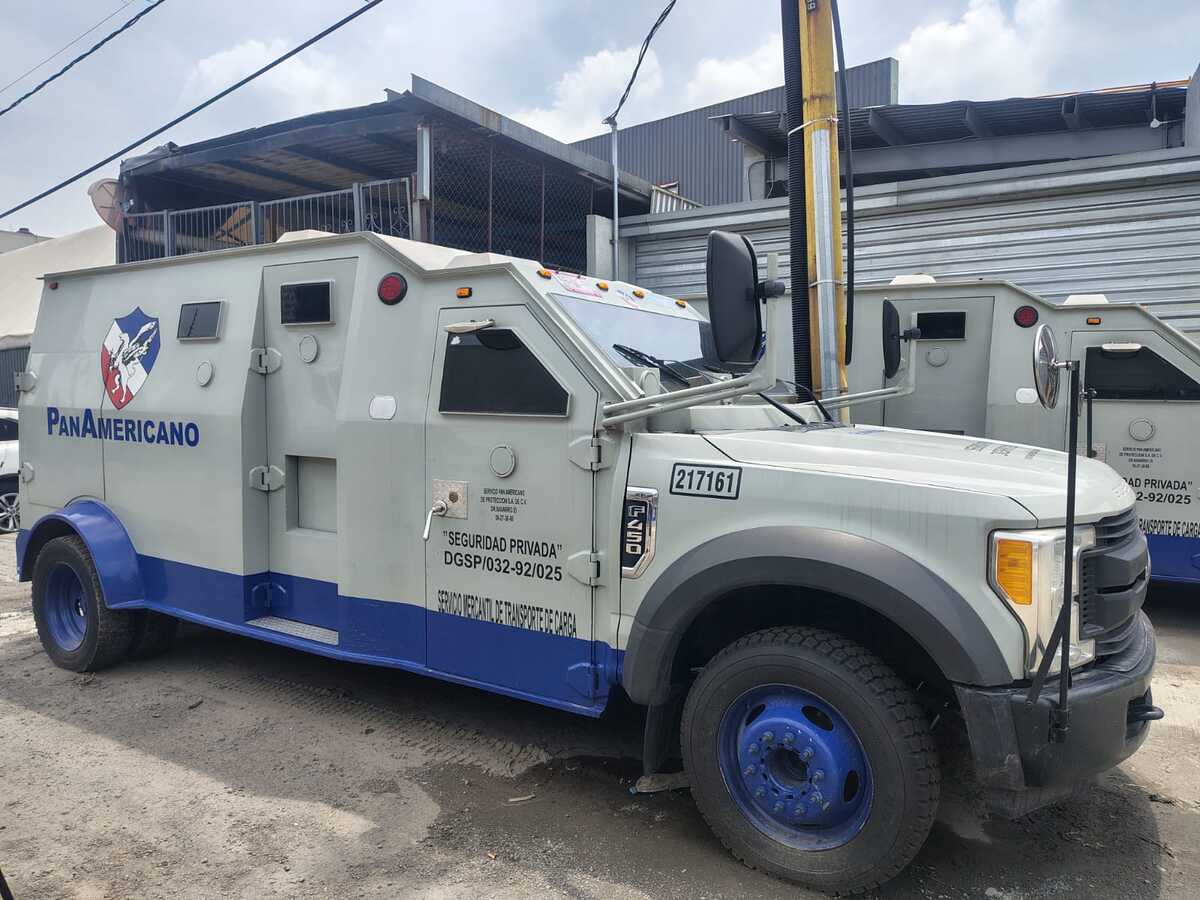 Custodios de valores denuncian que las unidades blindadas carecen del mantenimiento adecuado. | Foto: Especial
