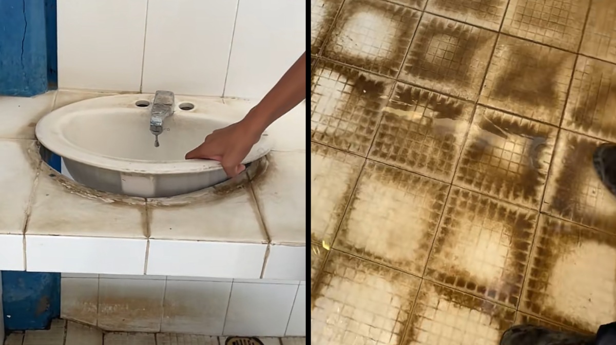 El estudiante mostró el deterioro de los baños del plantel a través de redes sociales | Foto: Especial