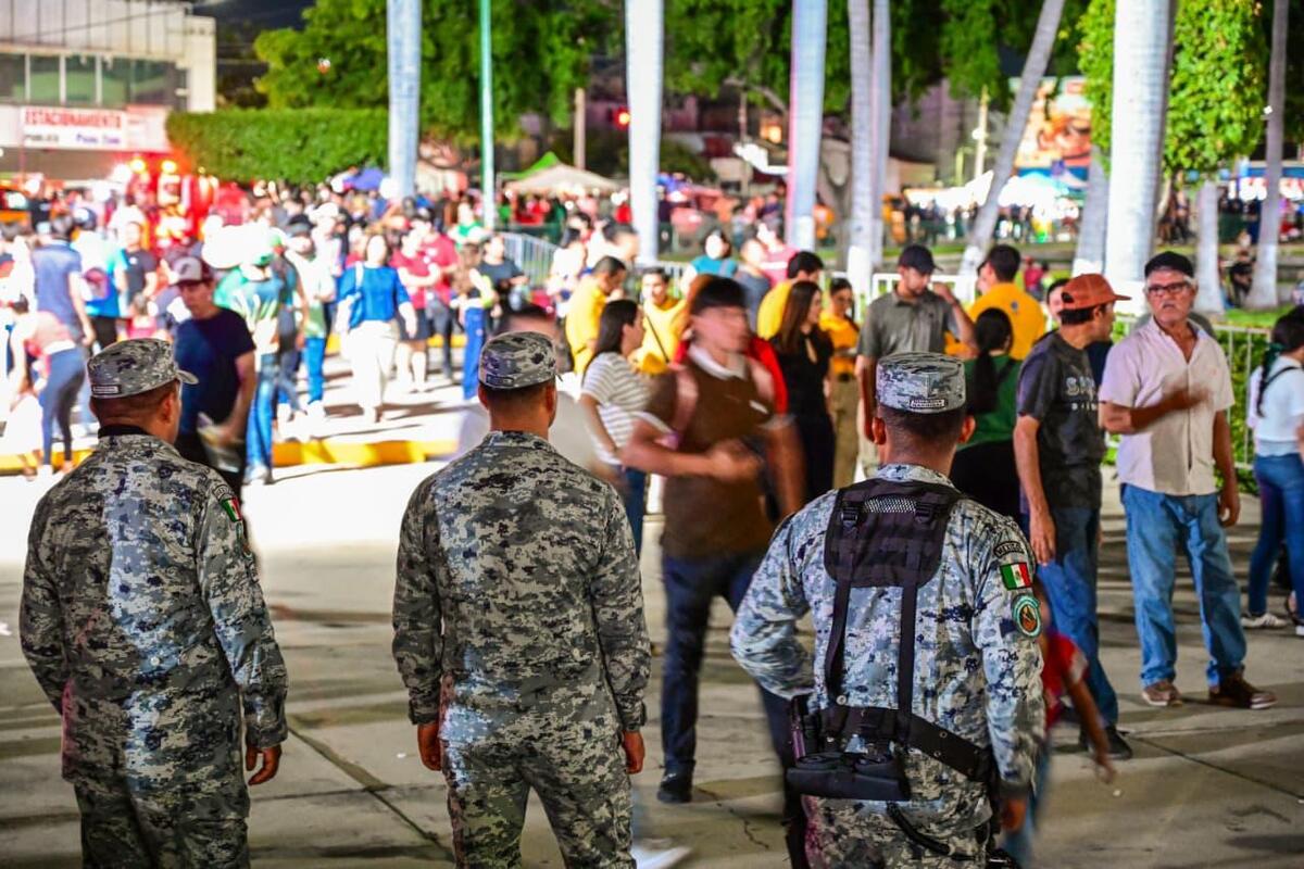 Los festejos del Grito en Sinaloa contaron con un despliegue de 15 mil elementos de seguridad.  | Foto: Especial