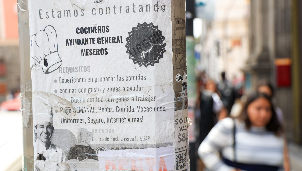 Trabajan 1.4 millones de poblanos con bajos salarios y sin contrato | EsImagen