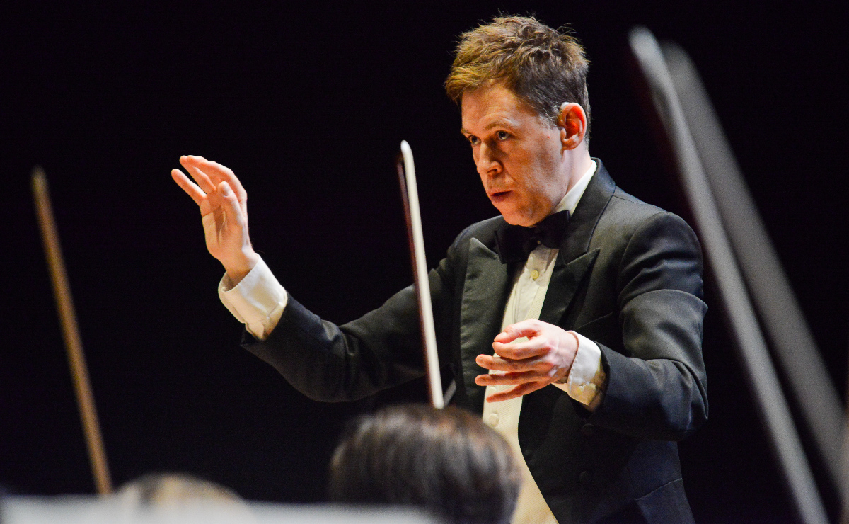Sylvain Gasançon, direcctor de orquesta. (Foto: Paola Flores Rodríguez | Música UNAM)