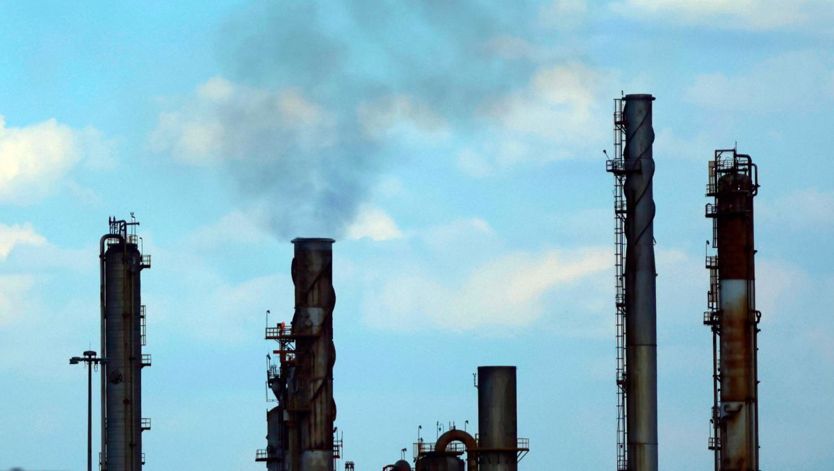 Medio Ambiente de Nuevo León prevé inversión para refinería de Cadereyta en el presupuesto federal | Jorge López