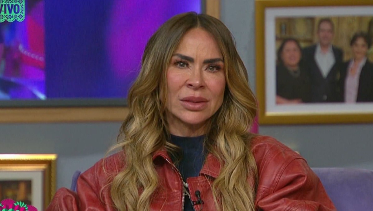 Aylín Mujica rompe en llanto. | FOTO: Ventaneando