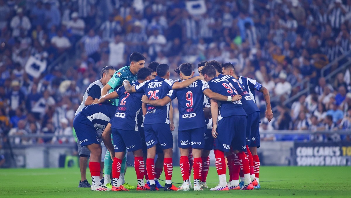 Conjunto de Rayados previo a disputar algun compromiso de la Liga MX. (Imago7)