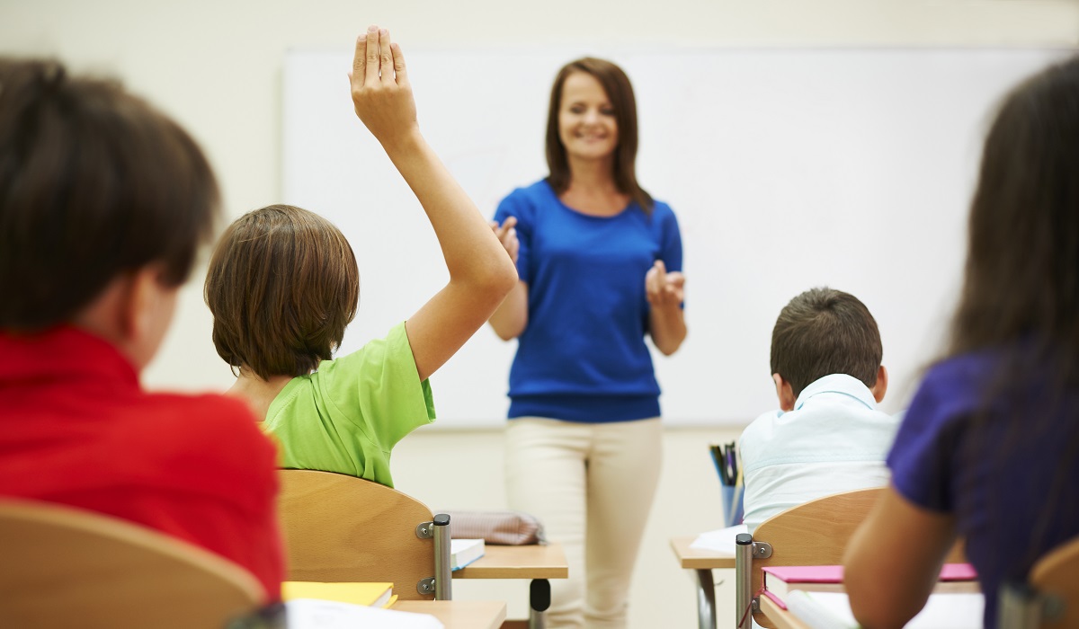 Es crucial cuidar la salud mental del cuerpo docente de todas las escuelas para que hagan su trabajo lo mejor posible. (fotografía de Magnific)