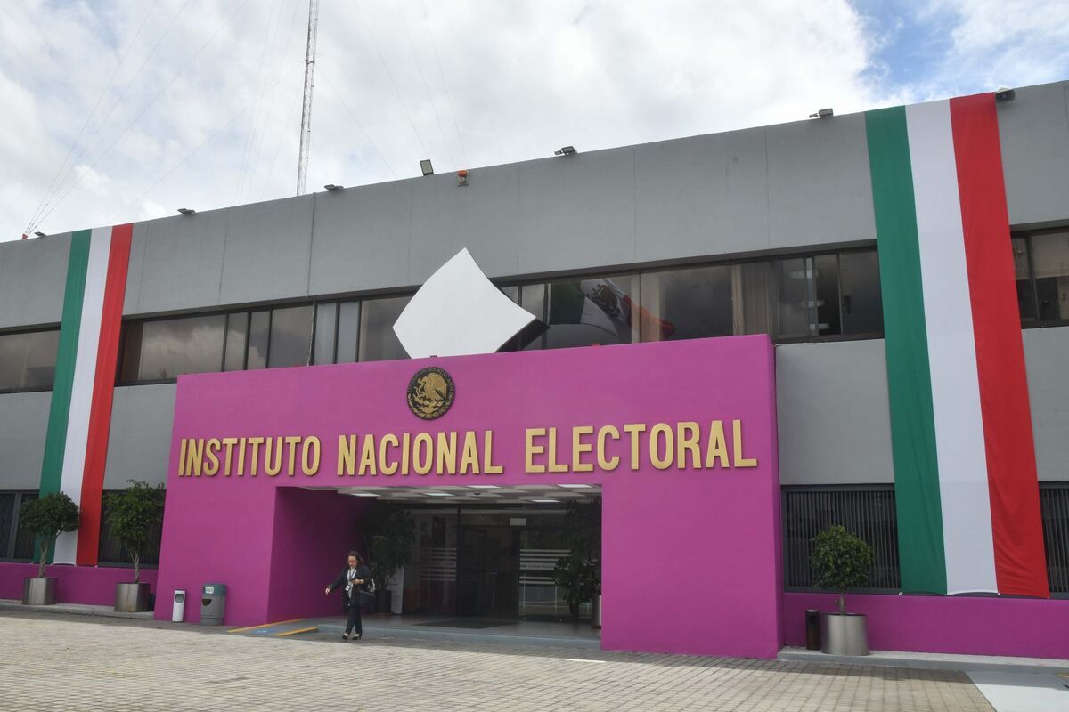 La denuncia de MC contra Morena fue presentada ante el INE. | Foto: Cuartoscuro
