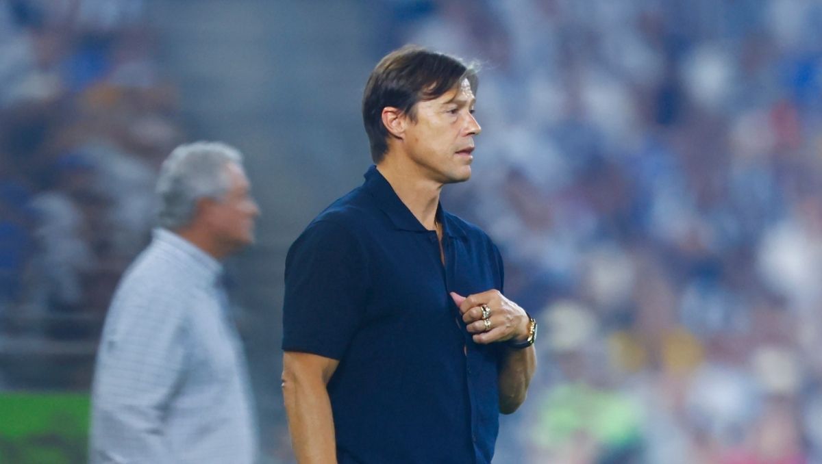 Pese a los resultados, Matías Almeyda considera que no siente presión en Rayados, aunque sabe que deben trabajar para conseguir triunfos.
