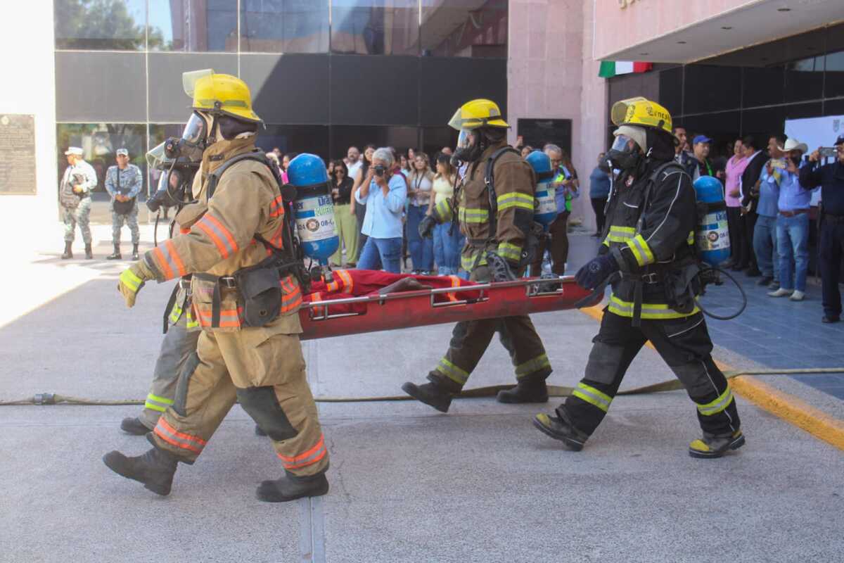 Buscan garantizar la seguridad de los servidores públicos como de los contribuyentes que acuden diariamente. | Rolando Riestra