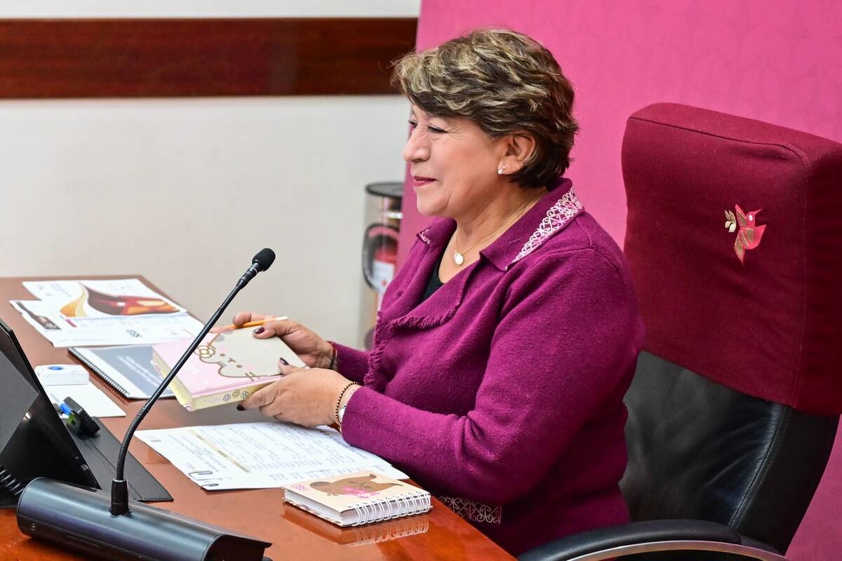 La gobernadora Delfina Gómez Álvarez encabezó la Mesa de Coordinación para la Construcción de la Paz en Toluca.